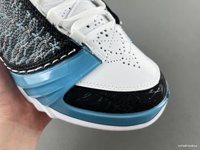 23 318376-041 UNC Jordan 0911
